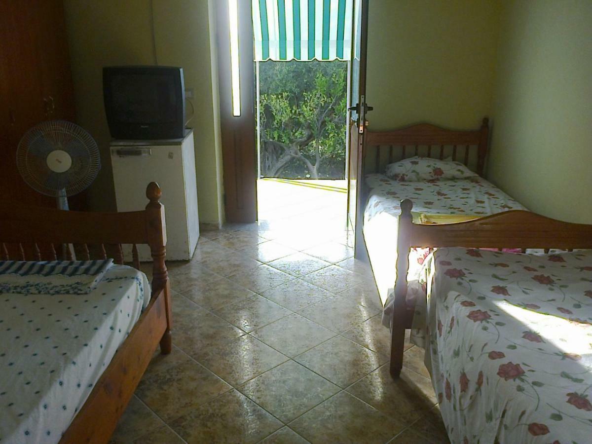 Mullaj Guest House Vlore Bagian luar foto