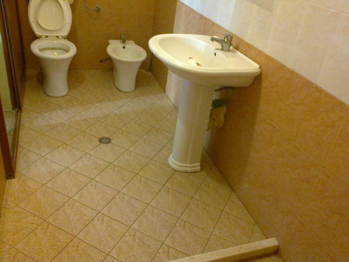 Mullaj Guest House Vlore Bagian luar foto